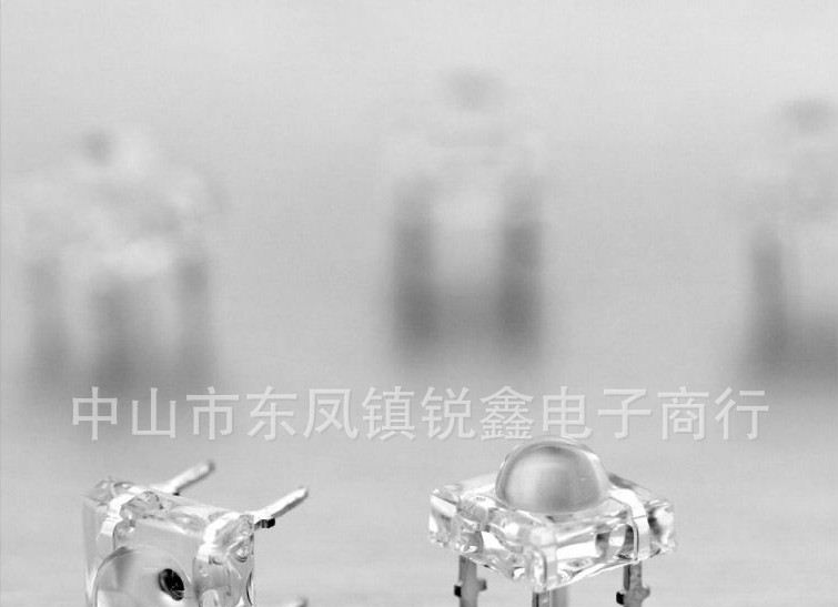 供应3mm食人鱼黄光/红光 LED发光二级管 12mil-14mil