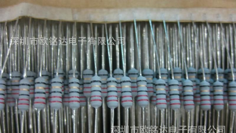 绕线保险电阻1/2W  22R  铜脚
