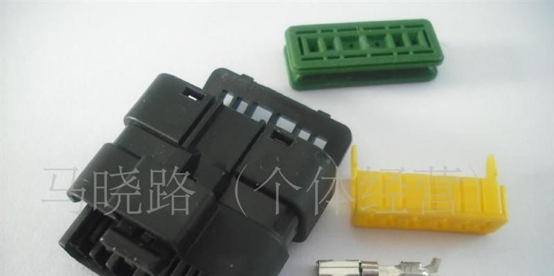 厂家优质供应汽车线束连接器DJ7067Y-2.5-21，六孔护套