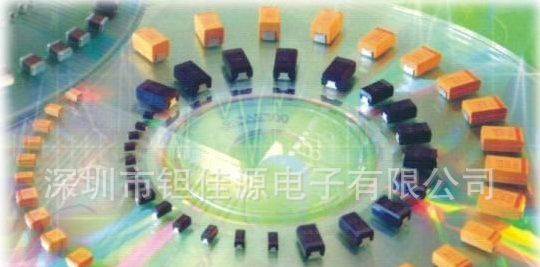 TCSCS0J687MEAR_贴片钽电容_E型_6.3V680UF_SAMSUNG_原装进口