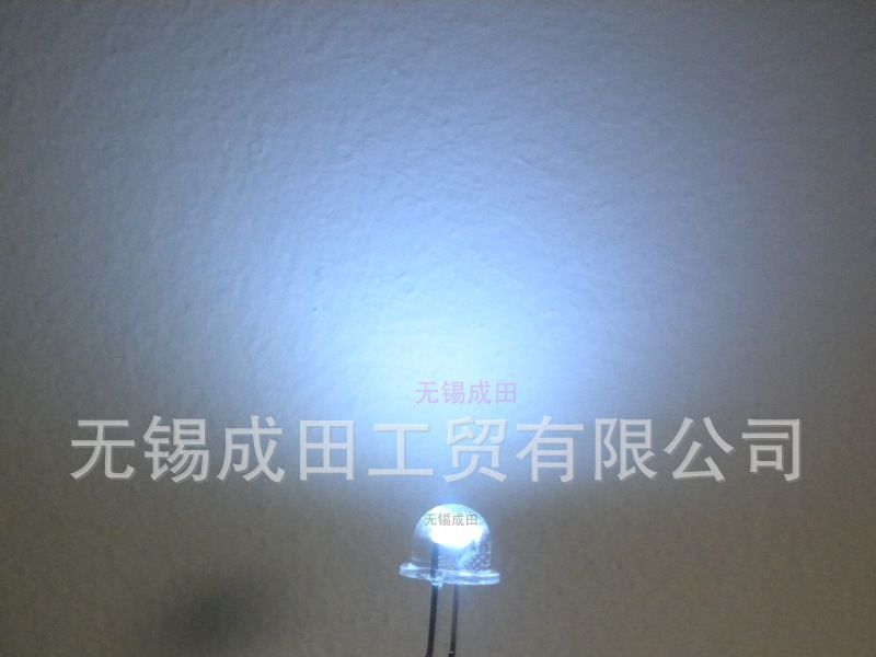 F5草帽白光灯珠、4.8mm草帽白光灯珠、钢盔白灯超亮LED