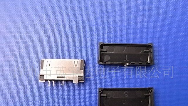 【厂家直销】三星SAM30P1000连接器插头套筒式带铁壳