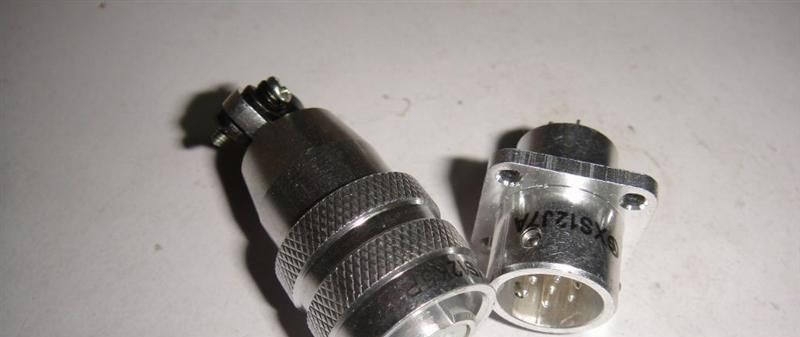 XS推拉式圆形连接器  XS12连接器  航空插头插座
