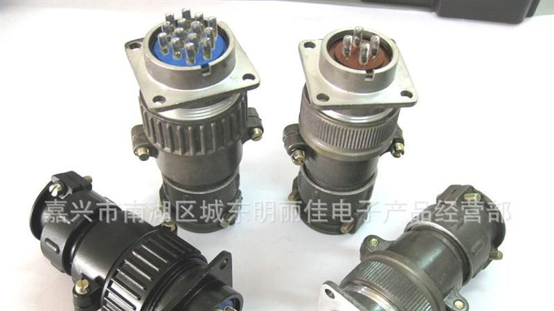 供应P32航空插头/连接器