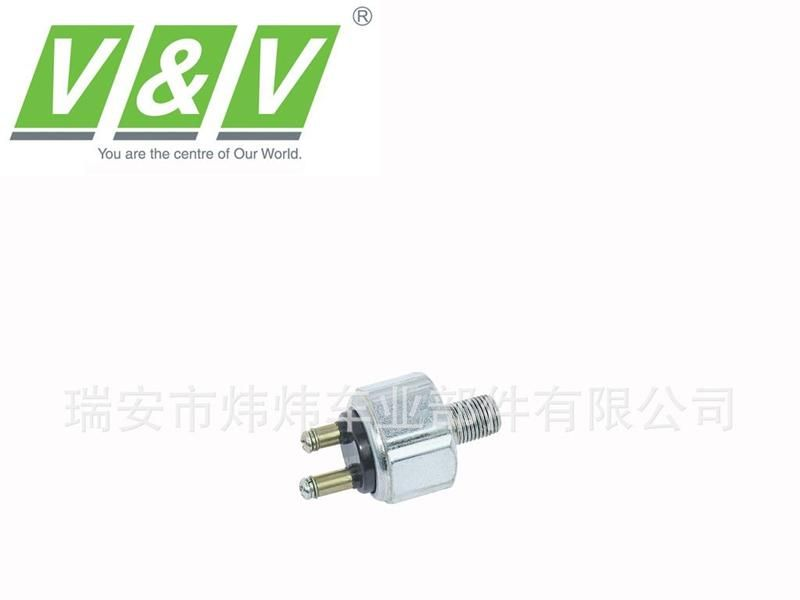 刹车灯开关 倒车灯开关  丰田  JK613B