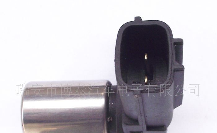 供应桑塔纳2000爆振传感器、节气门传感器