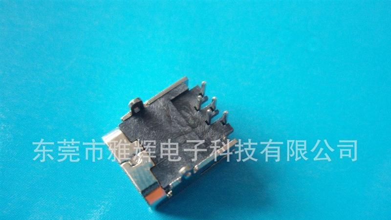 MINI USB 5pin 母 90度 四脚插板 连接器