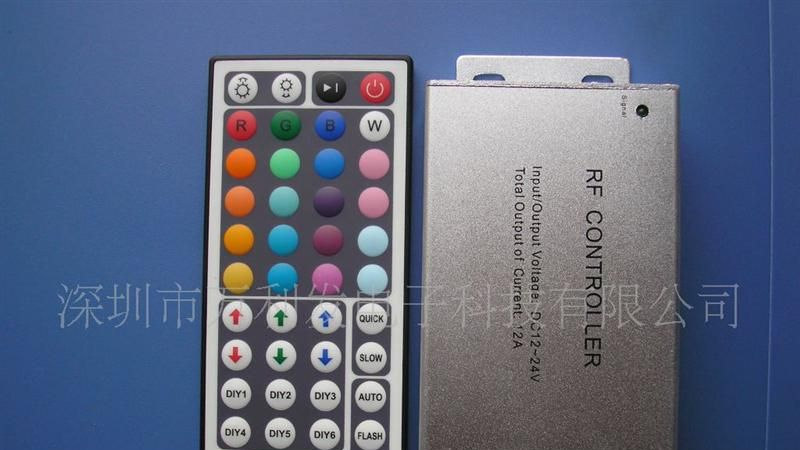 【LED控制器】2011 品牌商家推荐物美价廉的4键全彩LED控制器