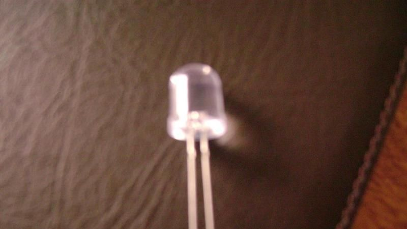 供应10MM白发黄LED