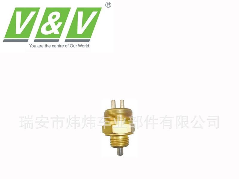 刹车灯开关 倒车灯开关 奔驰 斯堪尼亚 0005454214  0015454714