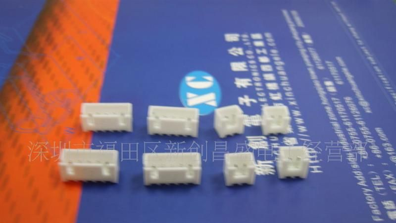 接插件C3XH2.54弯针座应用于电池、电源类。