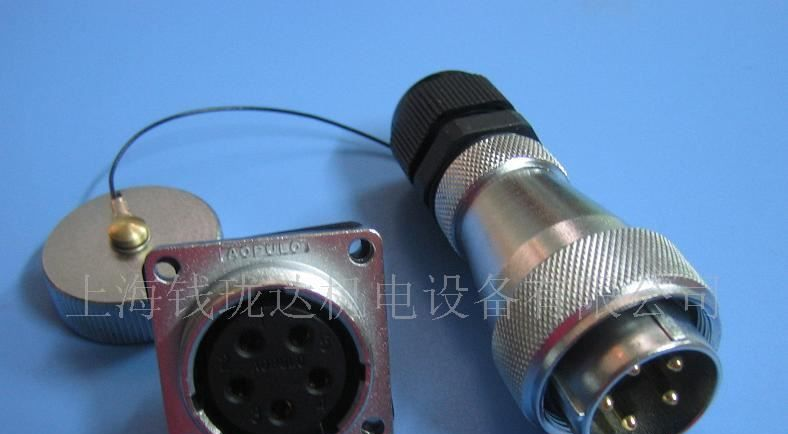 供应24型IP65防水航空插头