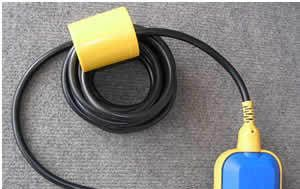 供应LPF-A3.15方4米线电缆浮球液位开关