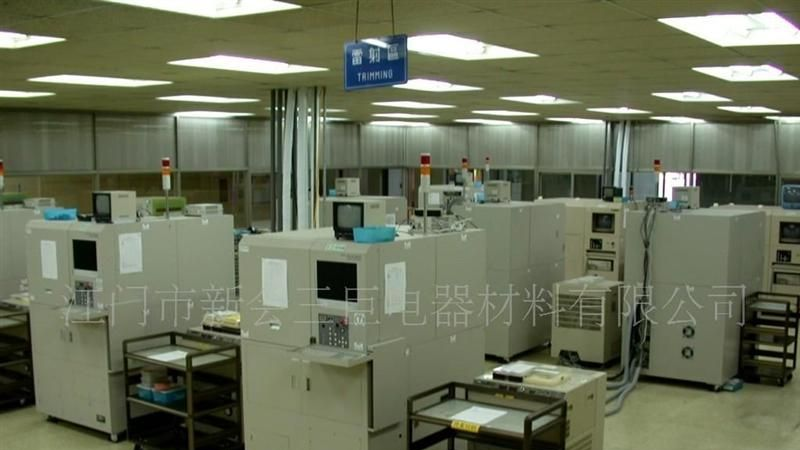 供应温度补偿型贴片电容器