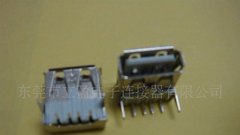 供应USB连接器 A/F 90度带后盖（正向）