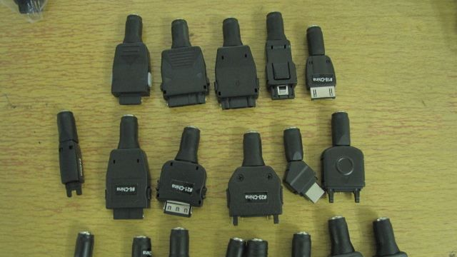 供应ZX10-24P(M)短型 手机连接器