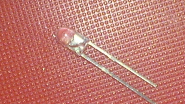 供应LED3MM短脚白发红