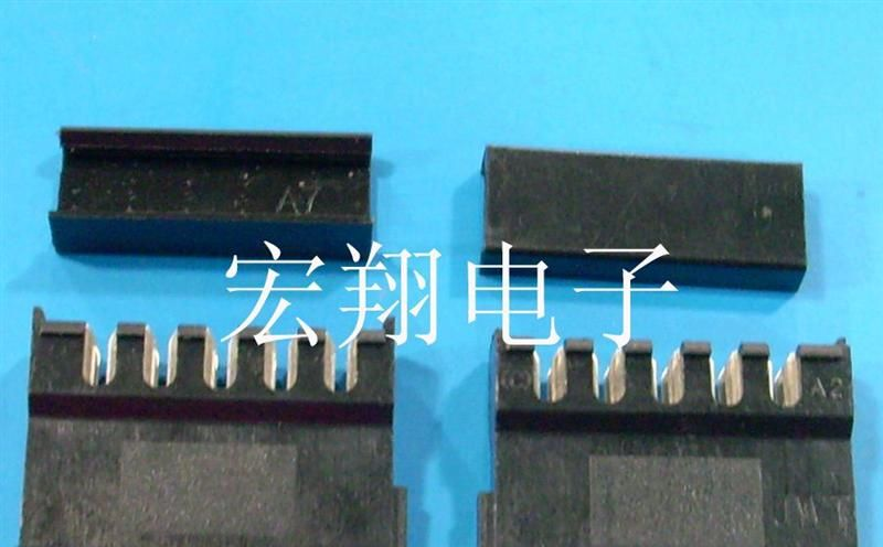 SATA3.8mm刺破式高低盖、平盖，电脑连接器，条形接插件