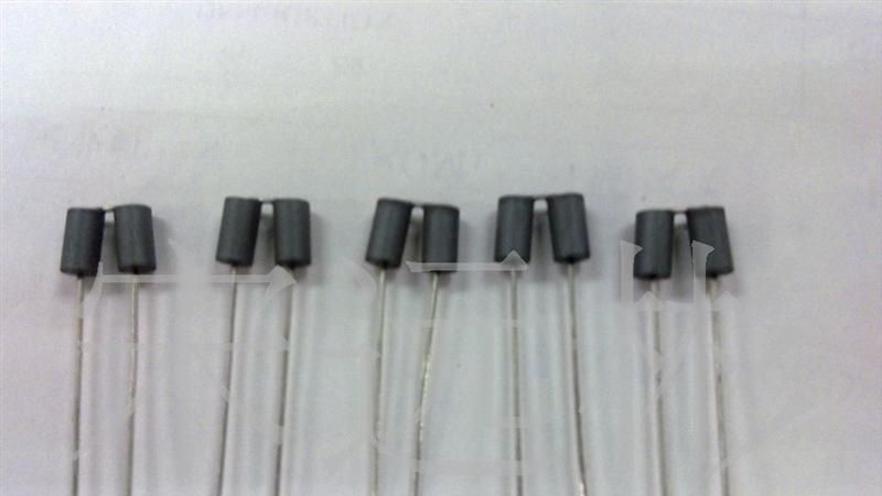 厂家直销连珠磁珠3.5X6X0.8