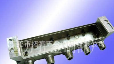 提供锌合金压铸件、电脑插头/端子