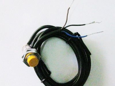供应 霍尔传感器 霍尔开关 接近开关 NJK-5002A PNP三线常开