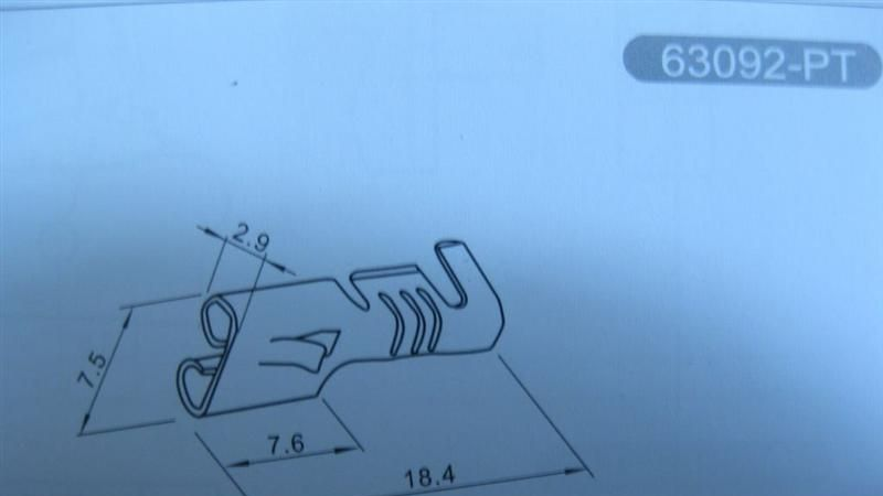 供应63092车用连接器 接插件 针座