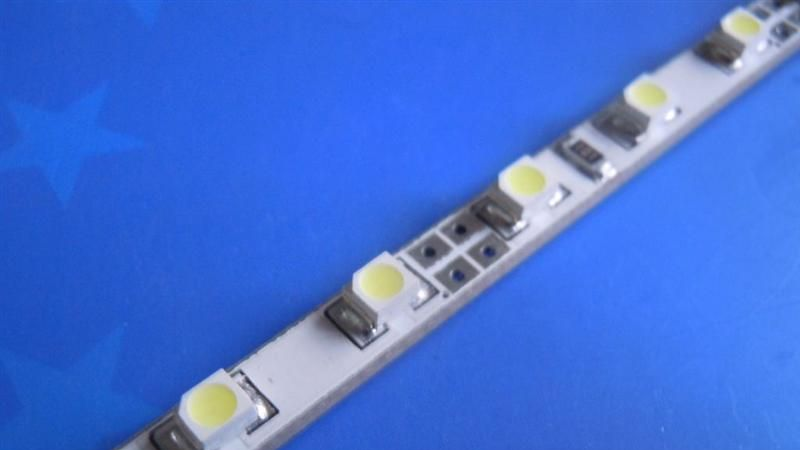 供应LED3528硬灯条30灯/米 LED硬灯条 LED超薄灯箱硬灯条