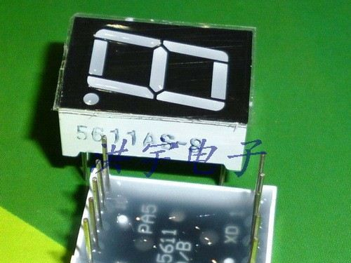 1位数码管 0.56 红共阴 10脚