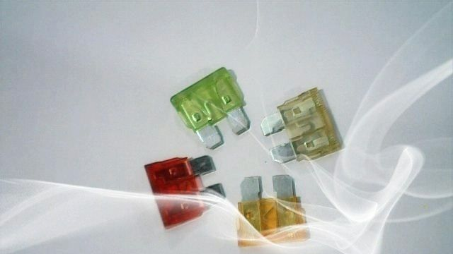 汽车插片中号保险丝