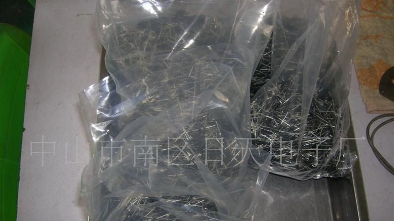 供应特价现贷 3X8  5.6UH卧式电感 PVC/PET套管免费送样办