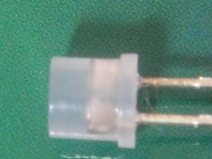 厂家热销5MM七彩led，LED七彩快闪