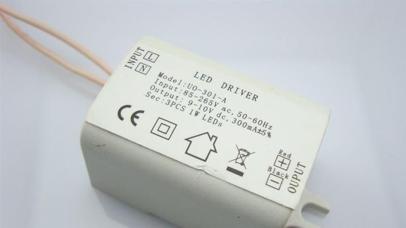 LED 外置驱动电源，恒流驱动电源，天花灯电源  10V  300MA