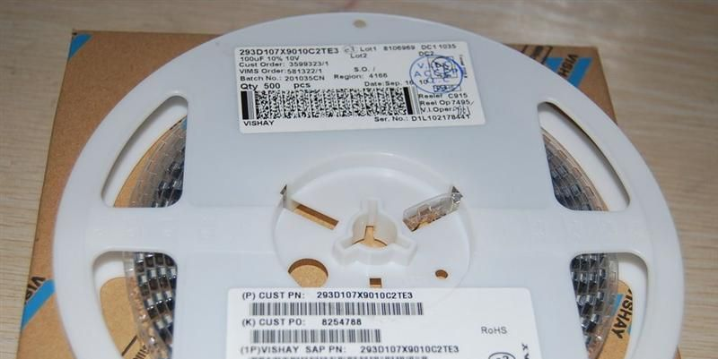 VISHAY钽电容 100UF/20V/E