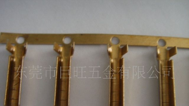 生产供应各种电线连接器
