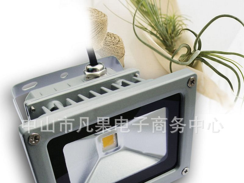 厂家直销10W LED投光灯 投射灯 泛光灯 广告灯 招牌射灯 外壳套件