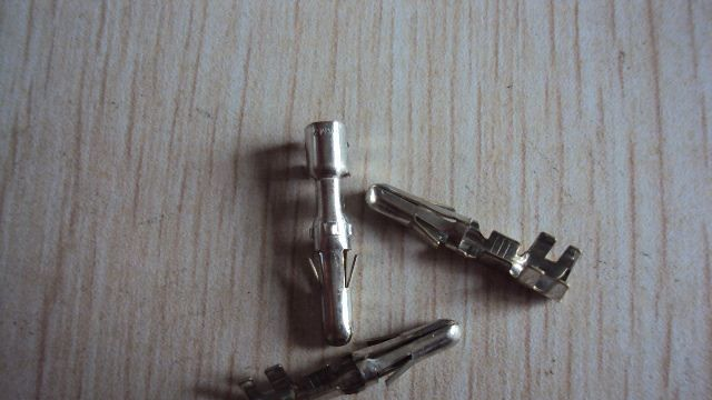 供应AMP/TYCO汽车连接器925715-1