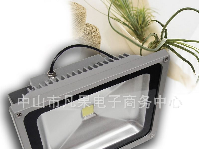 厂家直销50W LED投光灯 投射灯 泛光灯 广告灯 招牌射灯 外壳套件
