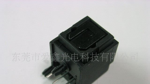 供应电子元器件--光纤插头，音频光纤接口，光纤插座
