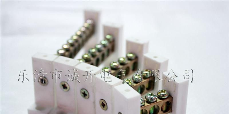 8孔桥型阻燃端子，侧边铜片接地，配电箱变频器照明箱可用，订做
