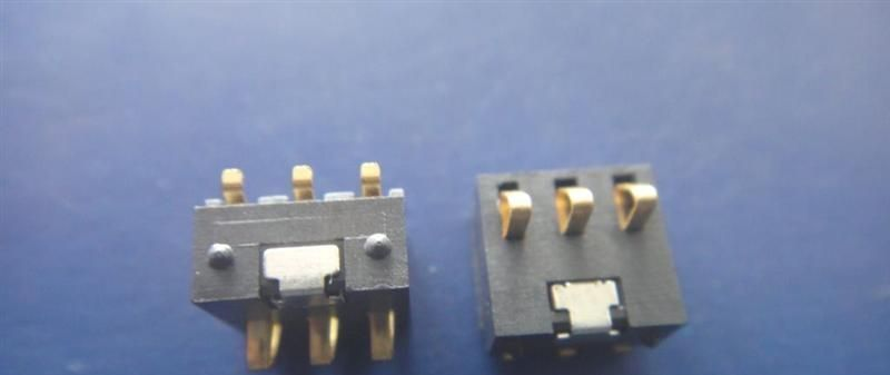 大量供应手机/对讲机用电池连接器 电池座 BC-7-3PD PH=2.5 H=7.0