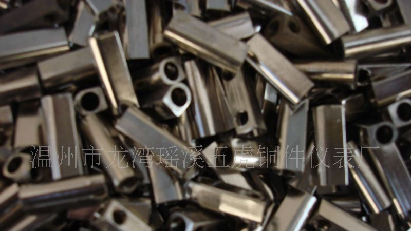 供应：铜接线柱、铜端子、端子台铜件（如图）