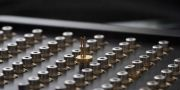 供应SONY 405nm 80mw 蓝紫光SLD3233激光二极管