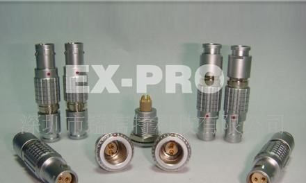 供应端子连接器，推拉自锁连接器