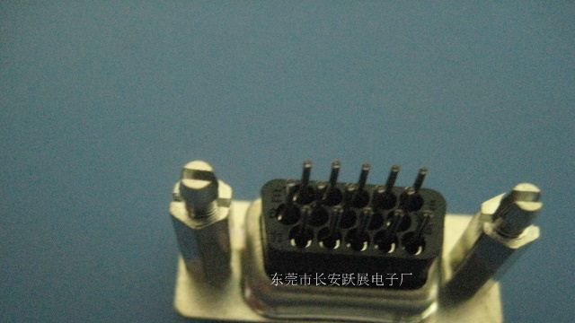 D-SUB  HDP 15P 母座 高塑后铆鱼叉带锁螺丝180度插板 电子连接器