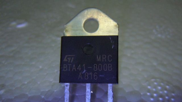 供应双向可控硅BTA41