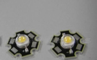 供应;5WLED正白方形、圆形、凸形大功率贴片灯珠