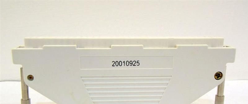 供应81芯插座（带护线盒） 线簧孔 矩形电连接器 信号连接器