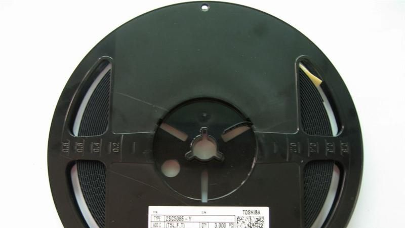供三极管2SA1625L，2SC5086-Y,2SA1962,2SC5242