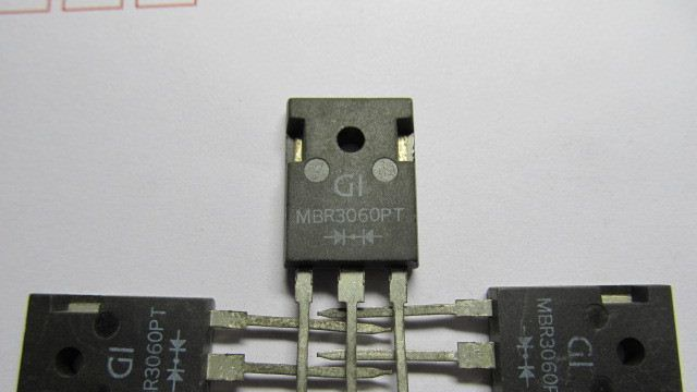 厂价供应双向整流管 MBR3060PT 肖特基二极管