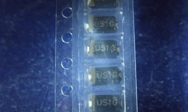 供应贴片肖特基二极管SS12 (1N5817)